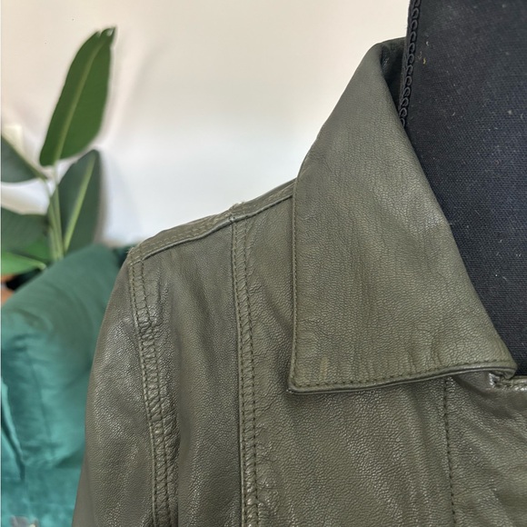 Members Only Vintage Olive Green Leather Jacket - Picture 7 of 16